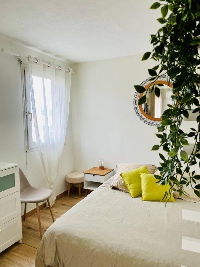 Studio Cosy Avec Terrasse Et Garage Saint-Laurent Du Var Limitrophe Nice 외부 사진