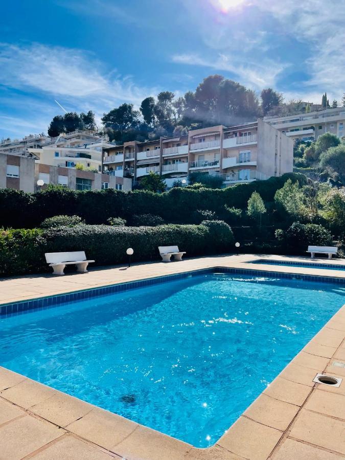 Studio Cosy Avec Terrasse Et Garage Saint-Laurent Du Var Limitrophe Nice 외부 사진